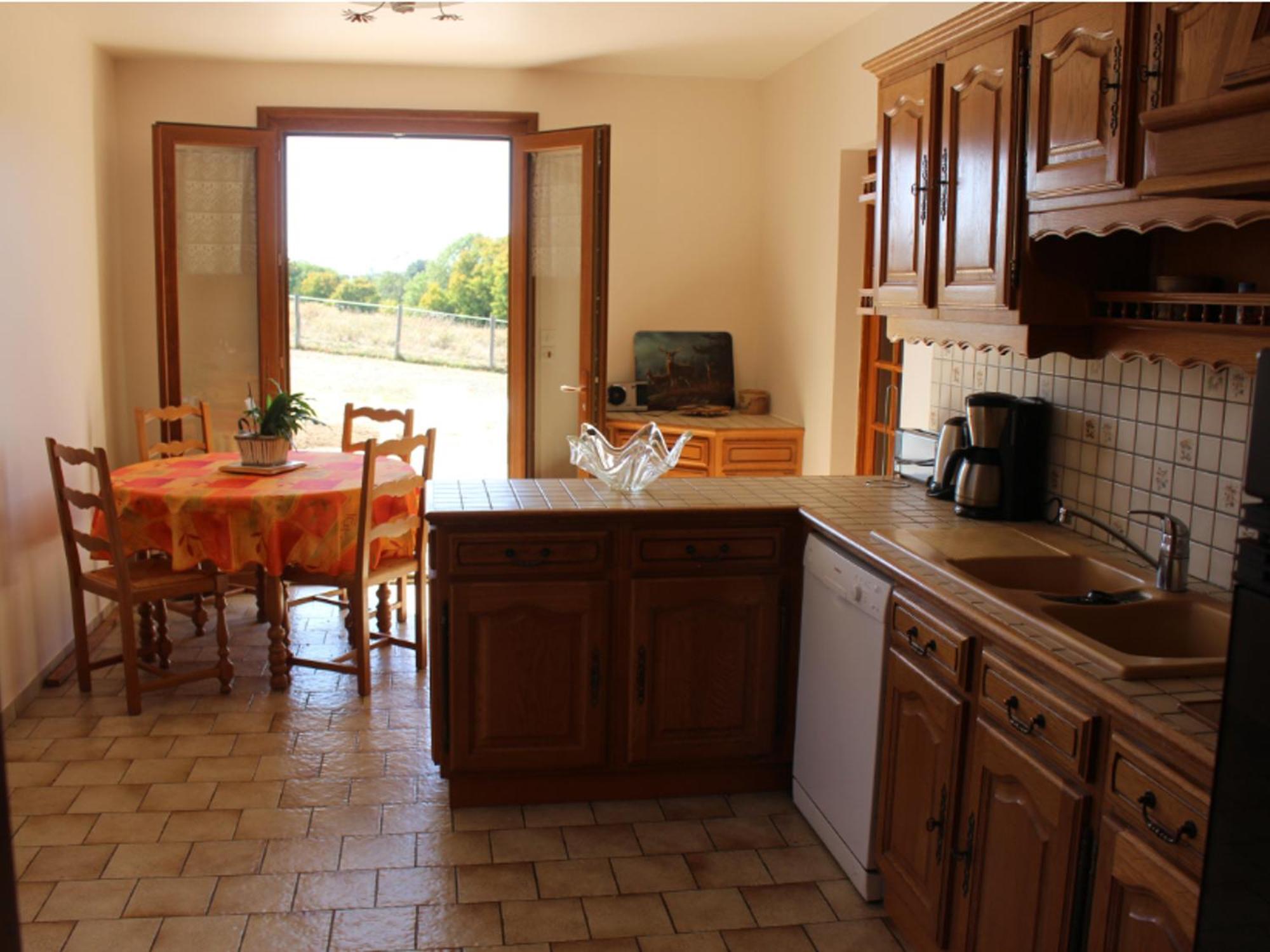 Gîte Conflans-sur-Anille, 6 pièces, 11 personnes - FR-1-410-182 Extérieur photo